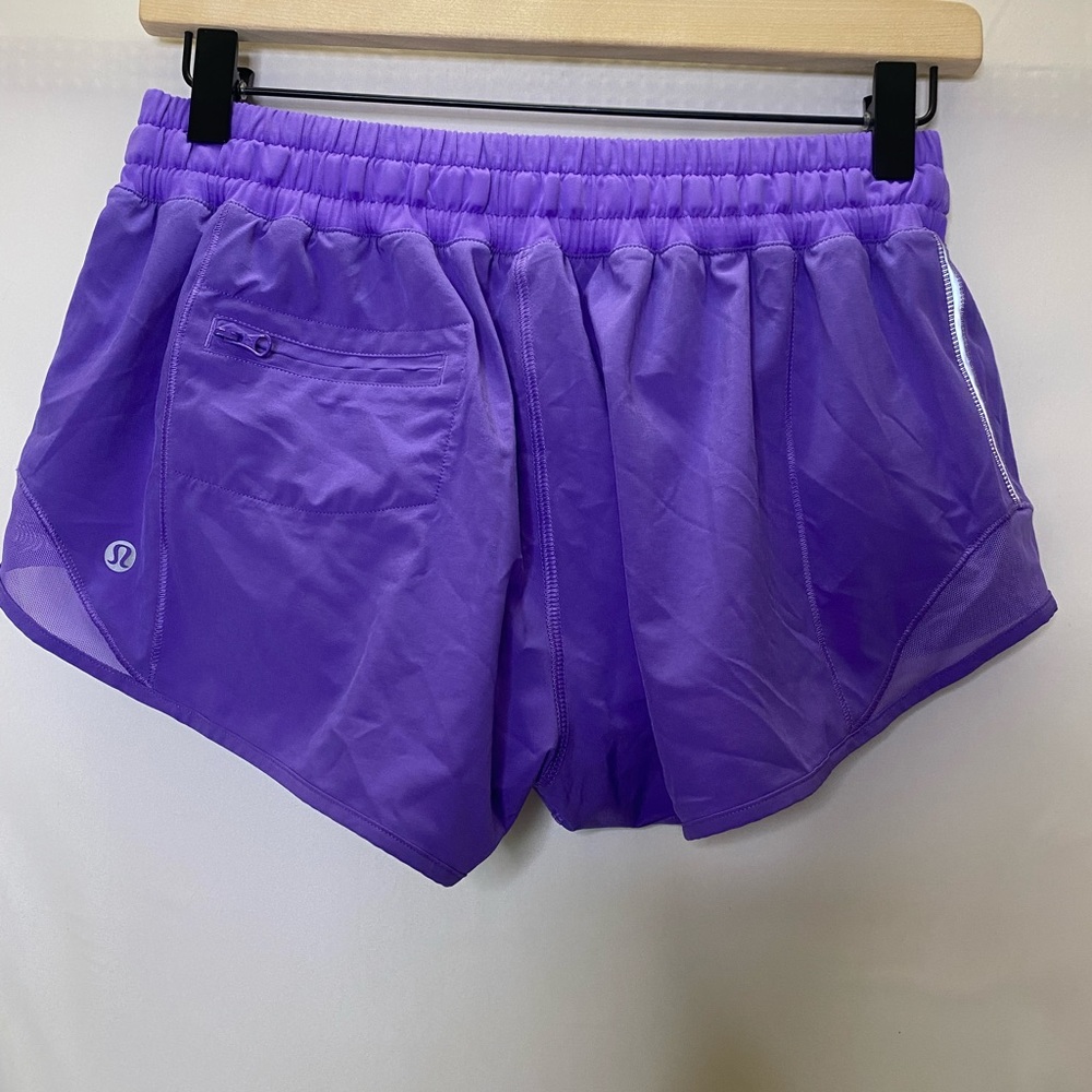 RARE Power Purple 2.5 Hotty Hot Lululemon Shorts 6
